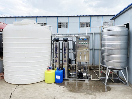 昆玉钢铁二号项目部饮用水0.5吨纯水设备